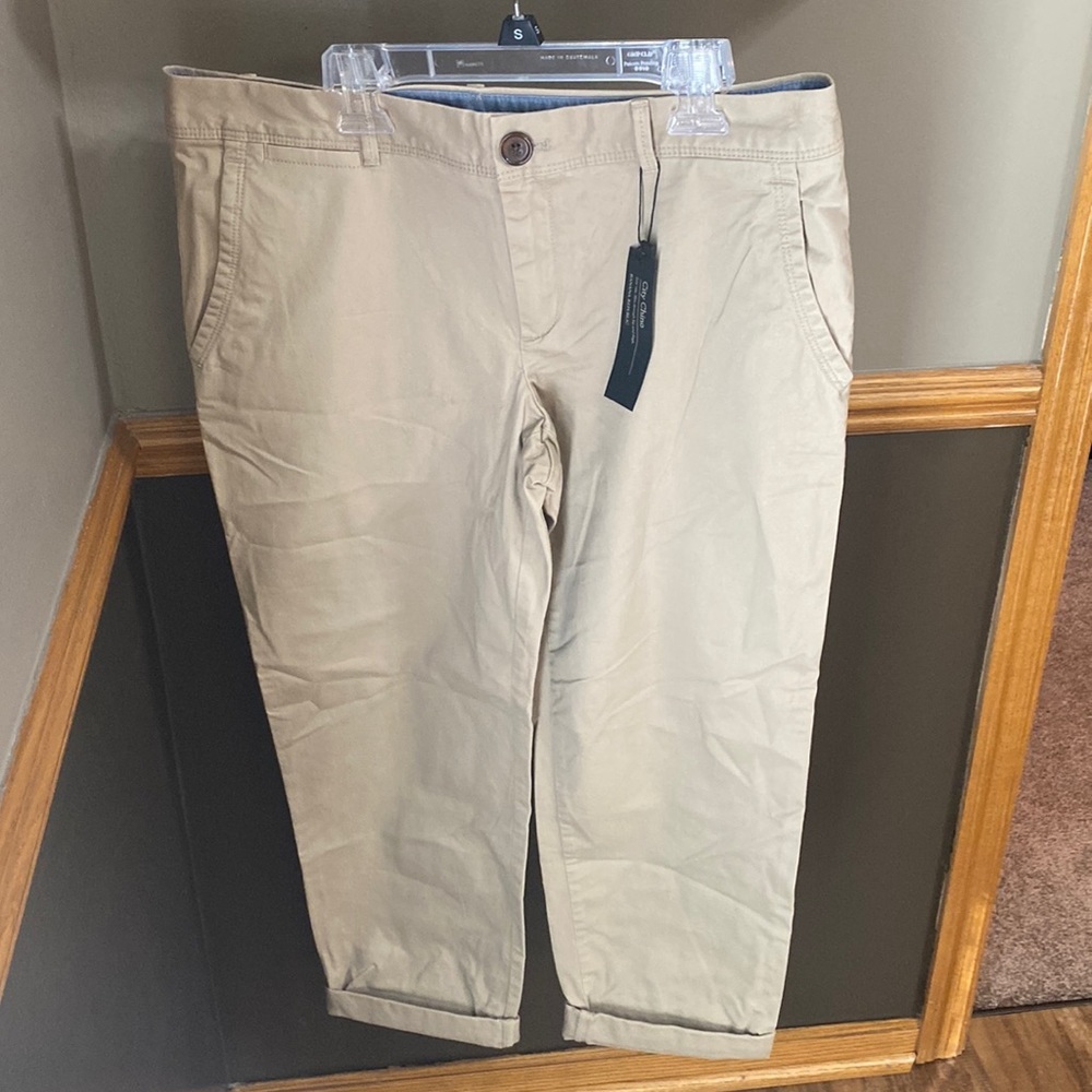 Banana Republic tan/Mateo city chino ankle length pants size 6